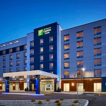 Holiday Inn Express & Suites Windsor East - Lakeshore By Ihg Tecumseh Zewnętrze zdjęcie