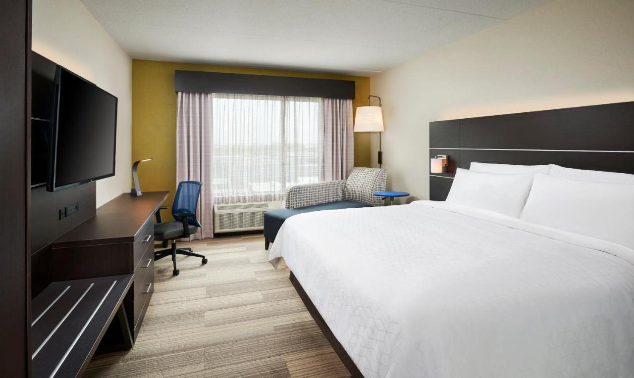 Holiday Inn Express & Suites Windsor East - Lakeshore, An Ihg Hotel Tecumseh Zewnętrze zdjęcie