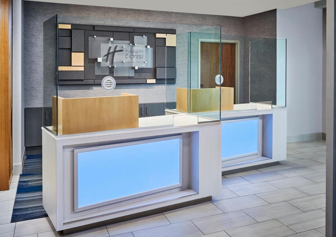 Holiday Inn Express & Suites Windsor East - Lakeshore By Ihg Tecumseh Zewnętrze zdjęcie